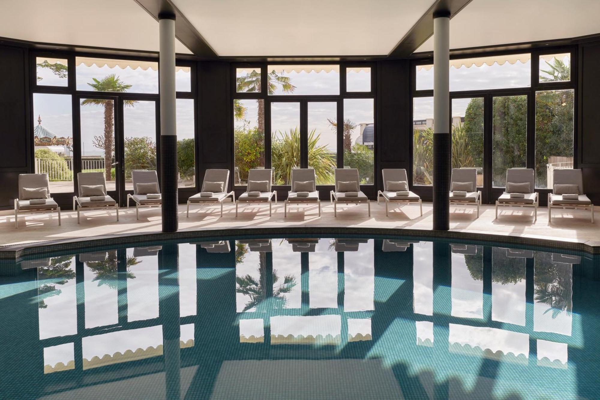 Hotel Barriere Le Royal La Baule Eksteriør bilde